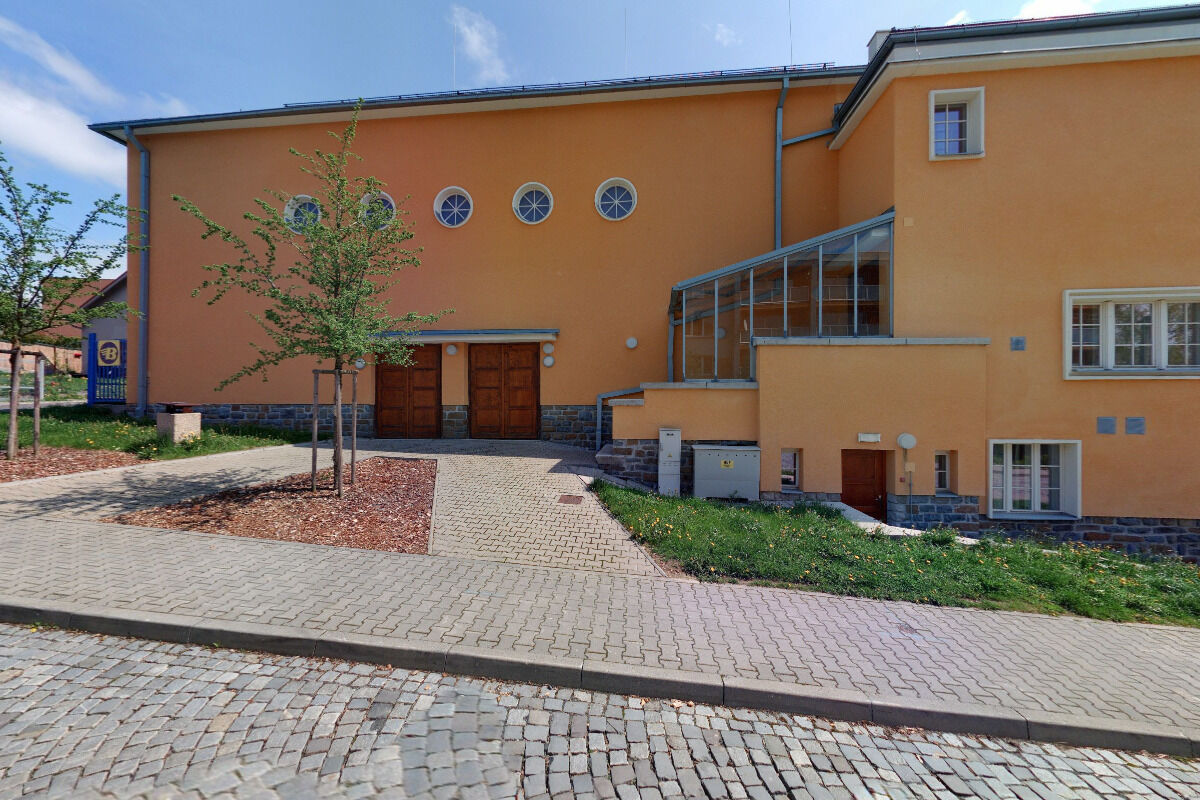 Kino Panorama ve Vítkově, kde se nachází Mléčný bufet NORMA